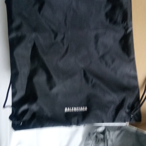 Balenciaga triple s sneaker - Picture 3 of 7